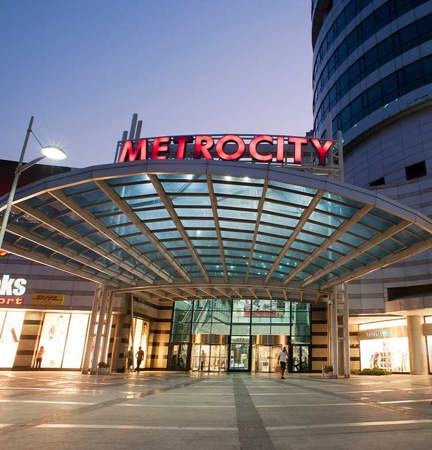 METROCİTY AVM'DE 3.045 M2 SATILIK HİSSELİ İŞ YERİ